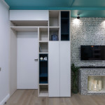 Дизайн гостиной в ярких синих цветах: фото