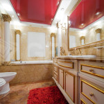 Фото натяжного потолка в ванной
