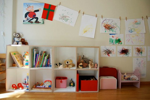 Украшение детской комнаты рисунками
